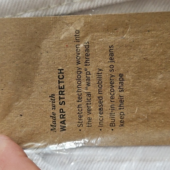 New In Plastic LEVI'S White Distressed 512 Slim Taper Fit Warp Stretch 40 X 30 - Picture 8 of 12